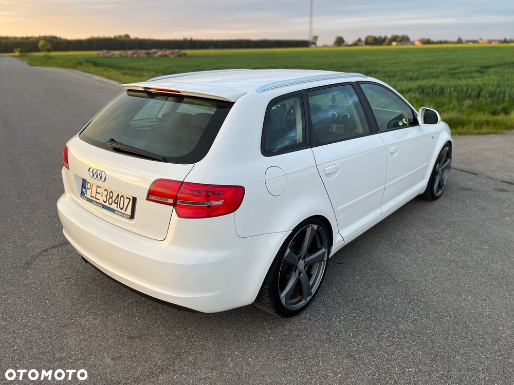 Audi A3 Sportback 2.0 TDI Ambition - 11