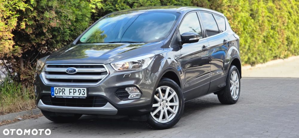Ford Kuga 1.5 EcoBoost 2x4 Cool & Connect - 3