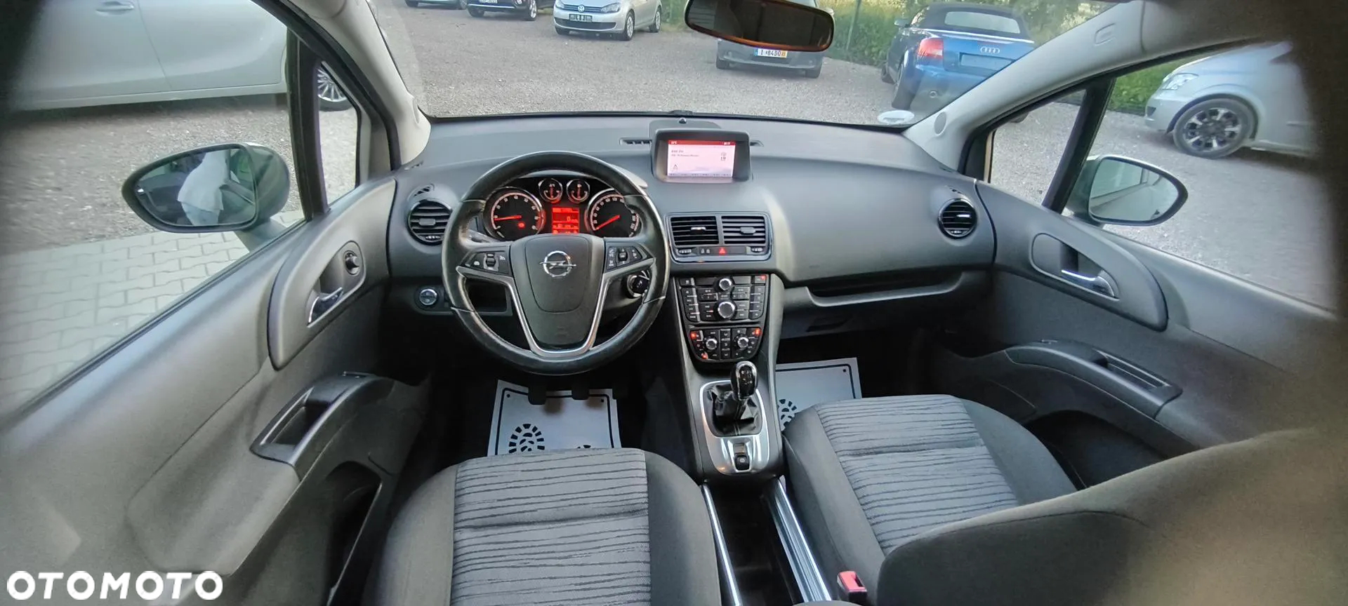 Opel Meriva - 18