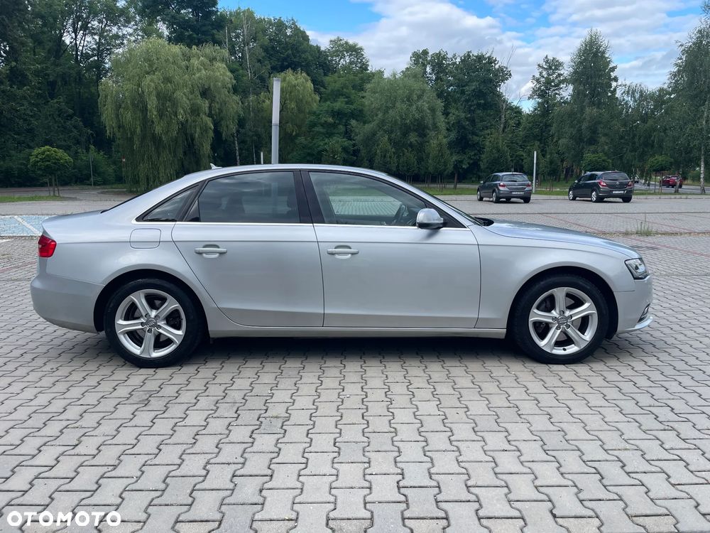 Audi A4 Limousine - 7