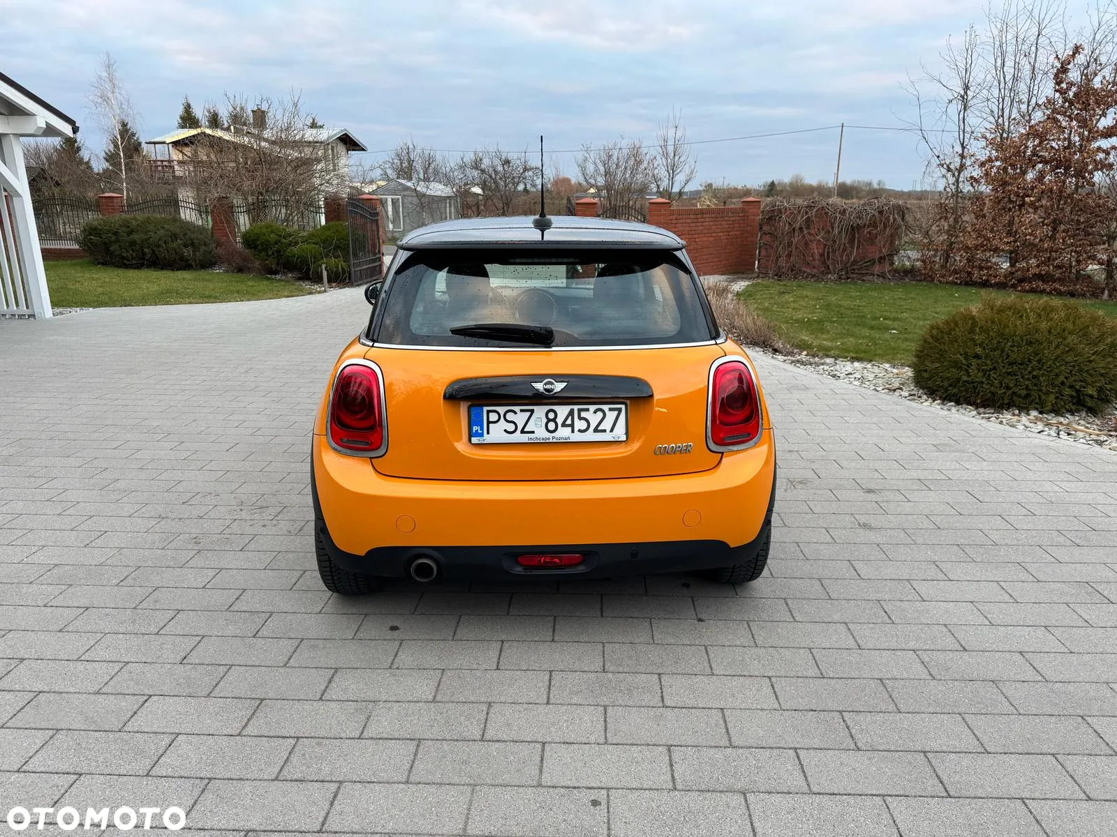 MINI Cooper Standard - 4