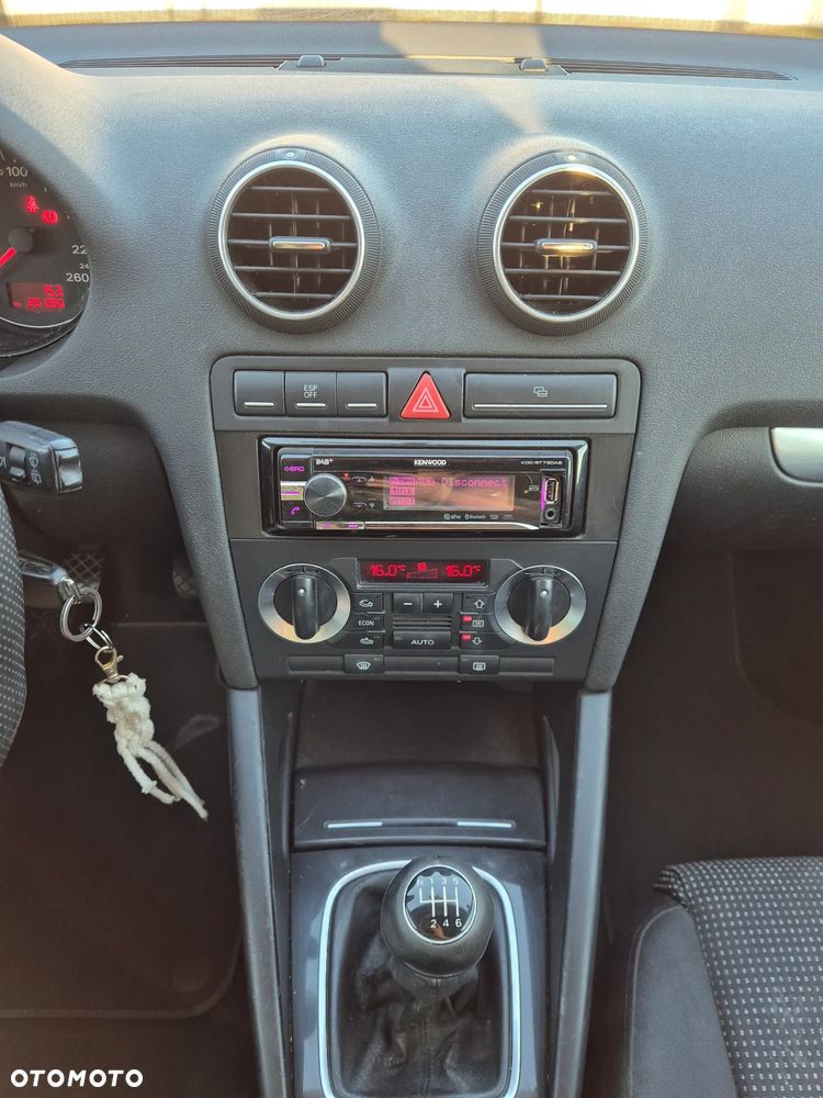 Audi A3 Sportback 2.0 TDI Ambition - 11