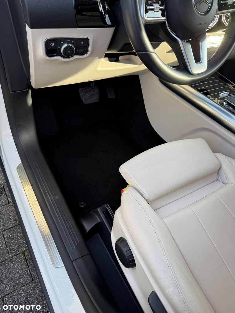 Mercedes-Benz GLA 200 Progressive - 13