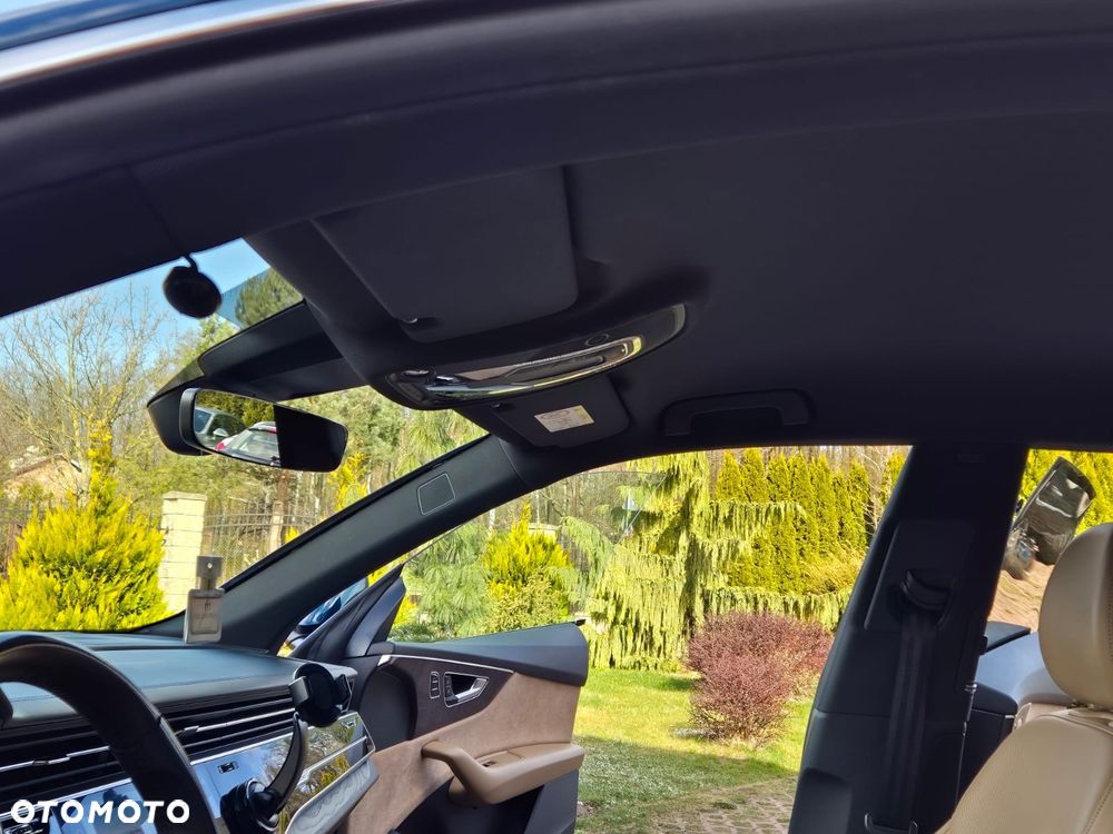 Audi Q8 - 18