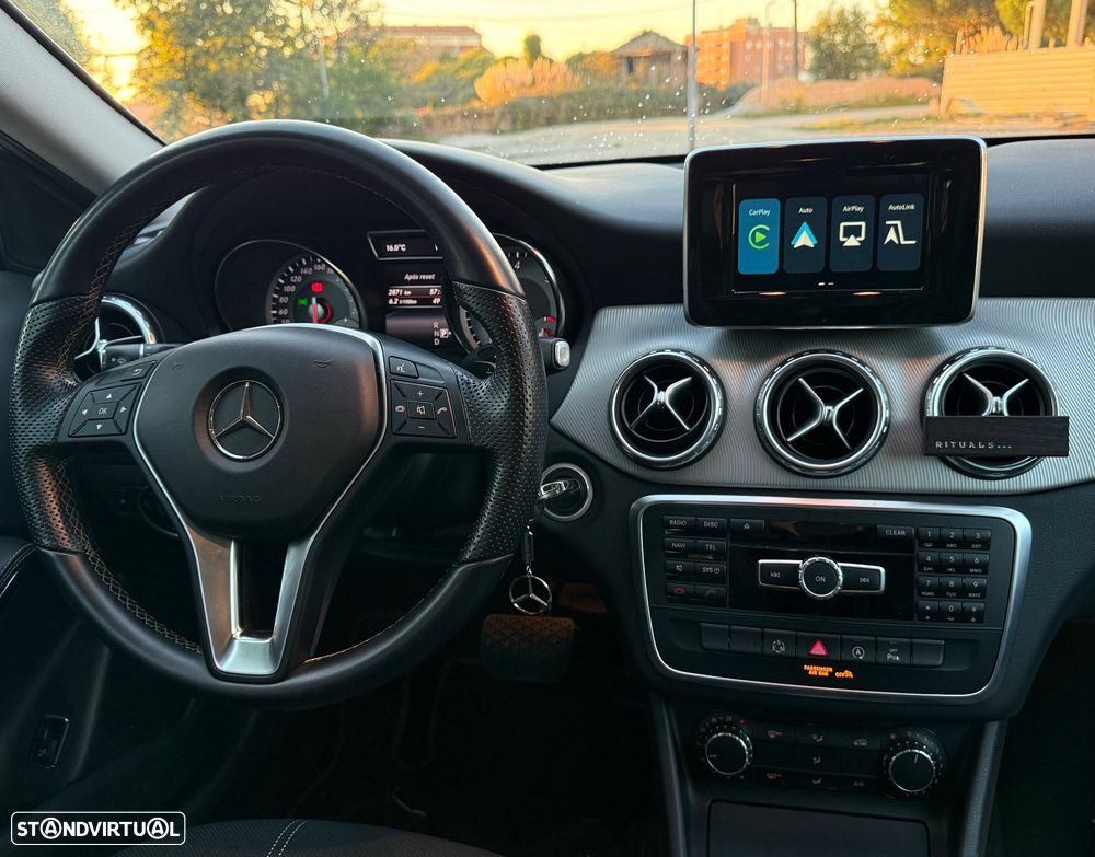 Mercedes-Benz GLA 220 CDI 4Matic 7G-DCT - 7