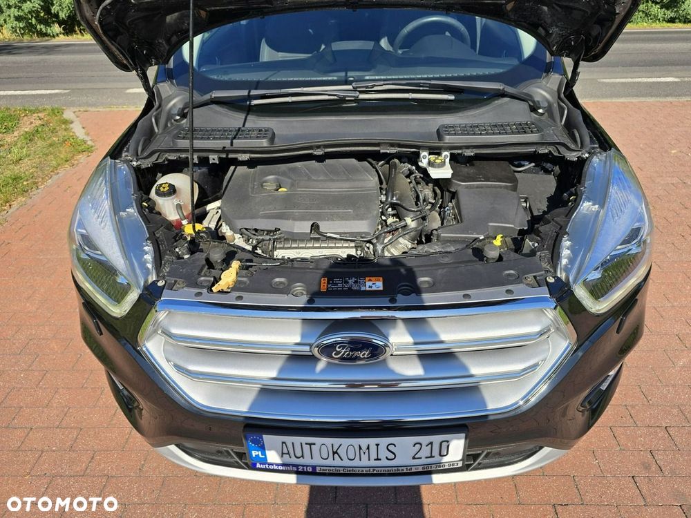 Ford Kuga - 24
