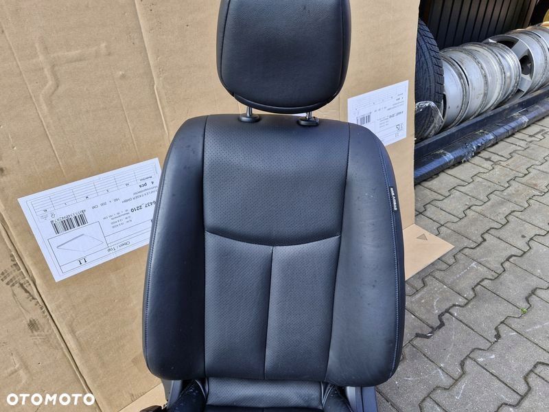 NISSAN LEAF I 1 FOTEL KIEROWCY LEWY PRZÓD PRZEDNI SKÓRA UK - 2