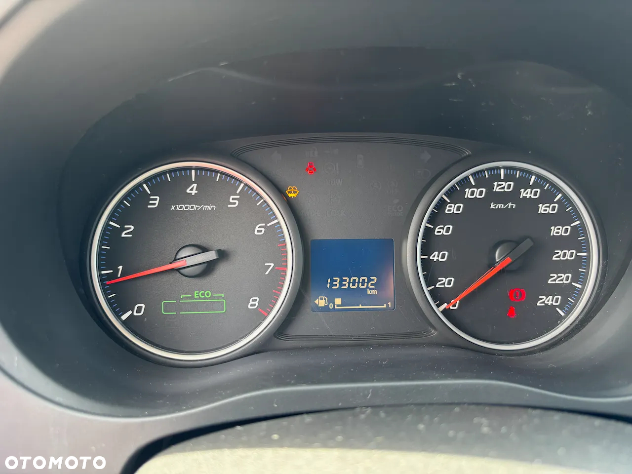 Mitsubishi Outlander 2.0 Invite + 2WD - 9