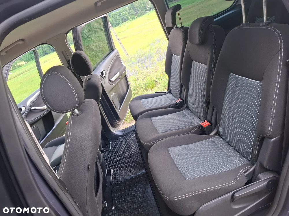 Ford Galaxy 2.0 TDCi DPF Ambiente - 14