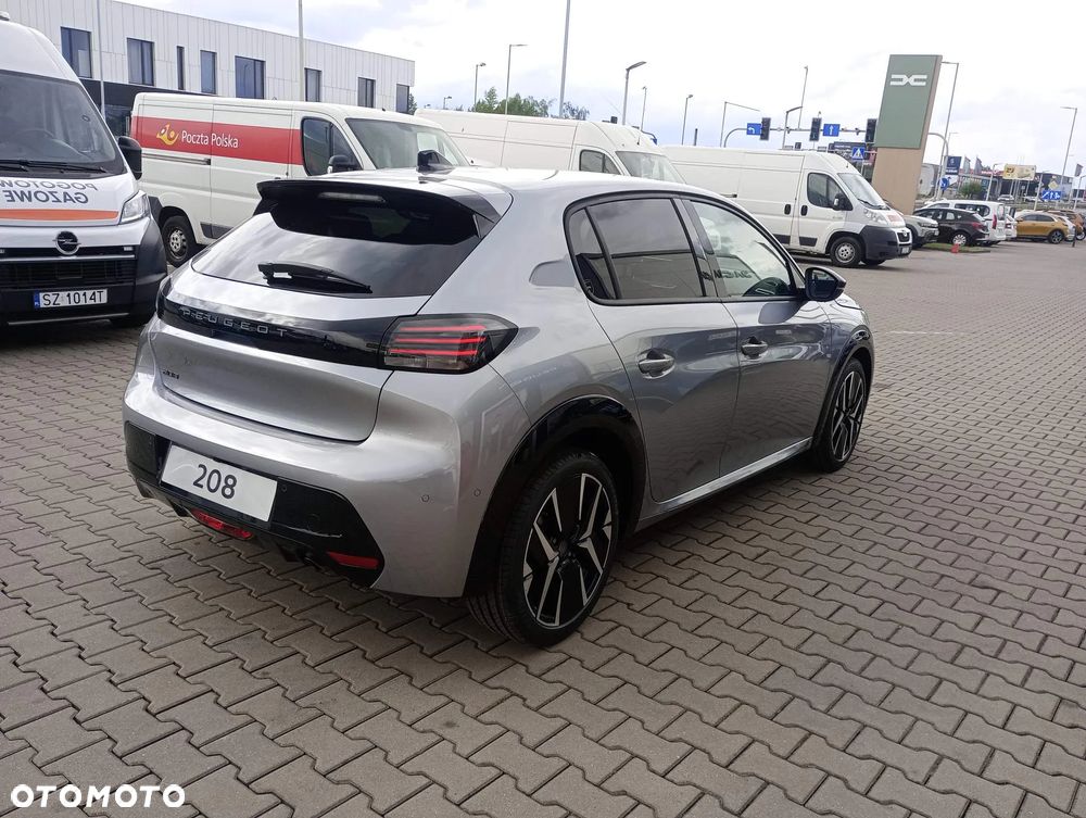 Peugeot 208 1.2 PureTech Allure S&S - 8