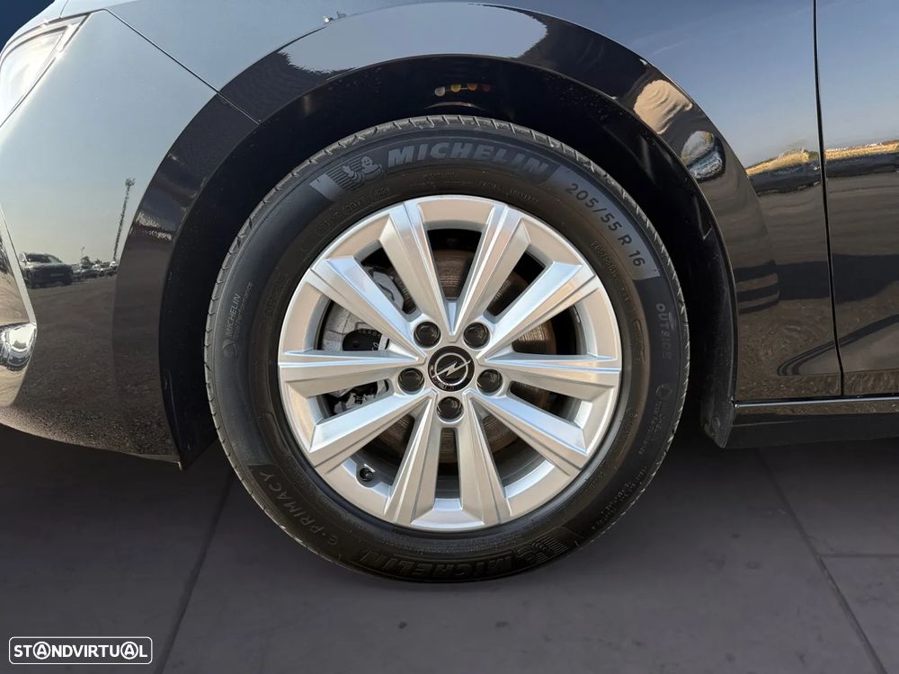 Opel Astra Sports Tourer 1.2 T Edition Aut. - 9
