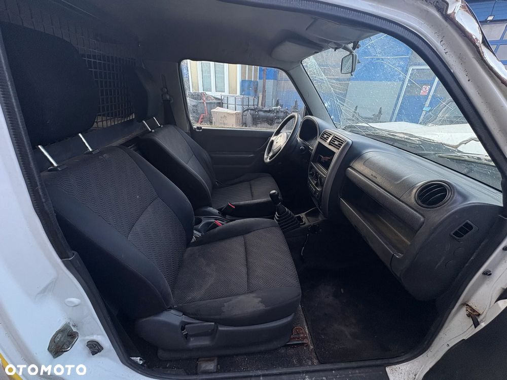Suzuki Jimny 1.3 Club - 6