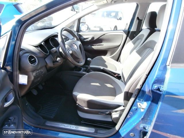 Fiat Punto 1.3 M-Jet Easy S&S - 9