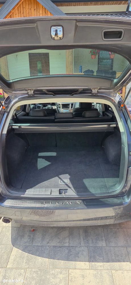 Subaru Legacy 2.5i Comfort Navi - 5