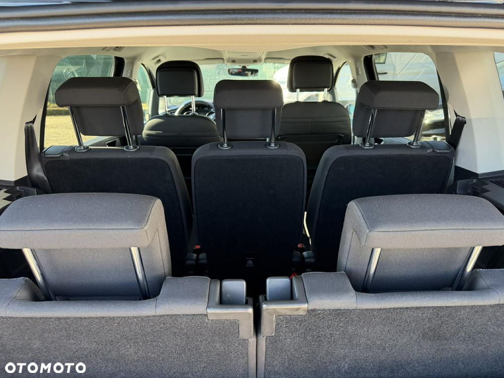 Volkswagen Touran 1.6 TDI BMT SCR Comfortline - 13