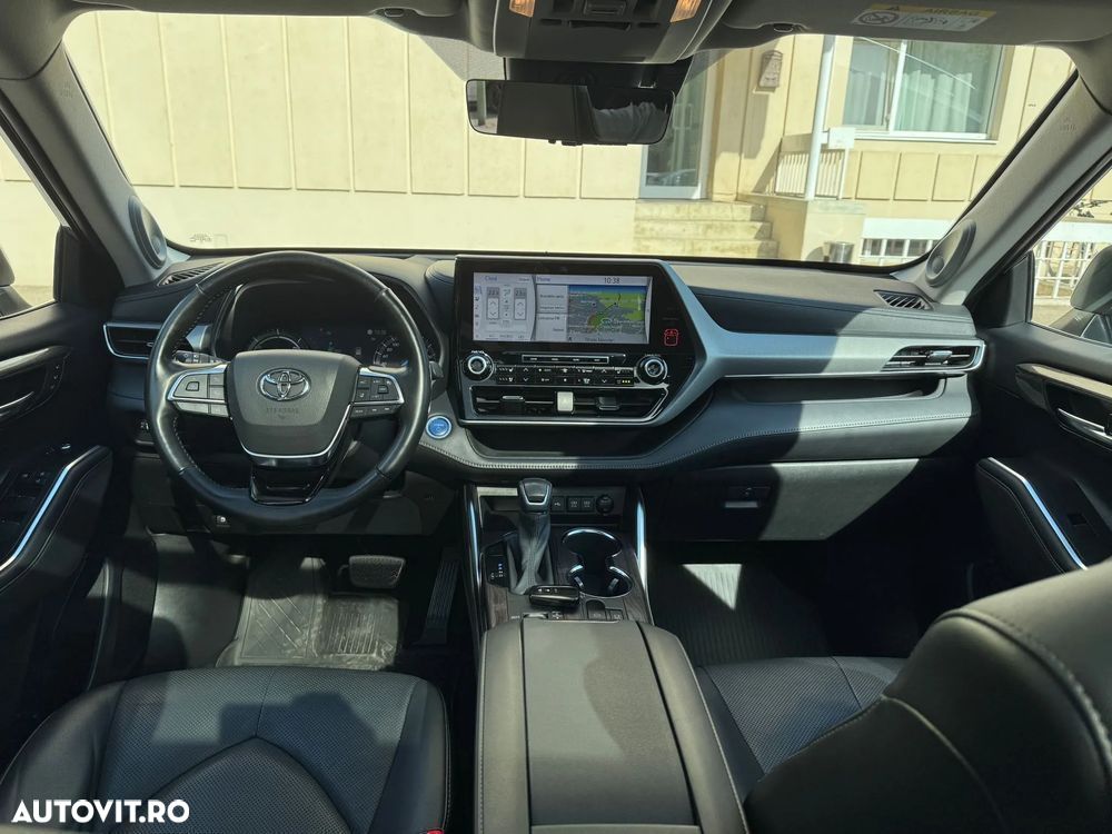 Toyota Highlander 2.5 L Hybrid Dynamic Force 248CP Luxury Pearly - 30