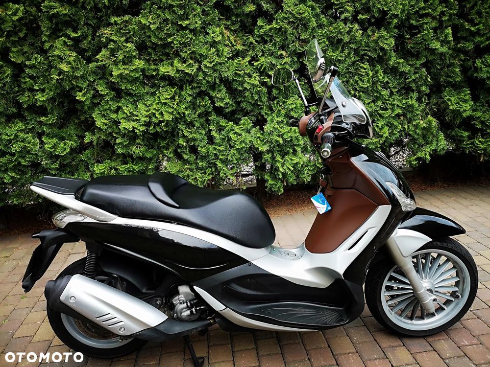 Piaggio Beverly - 19