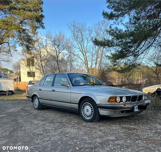 BMW Seria 7 750i - 2