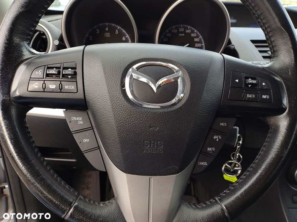 Mazda 3 - 17