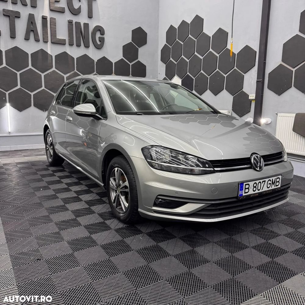 Volkswagen Golf 1.0 TSI Trendline - 2