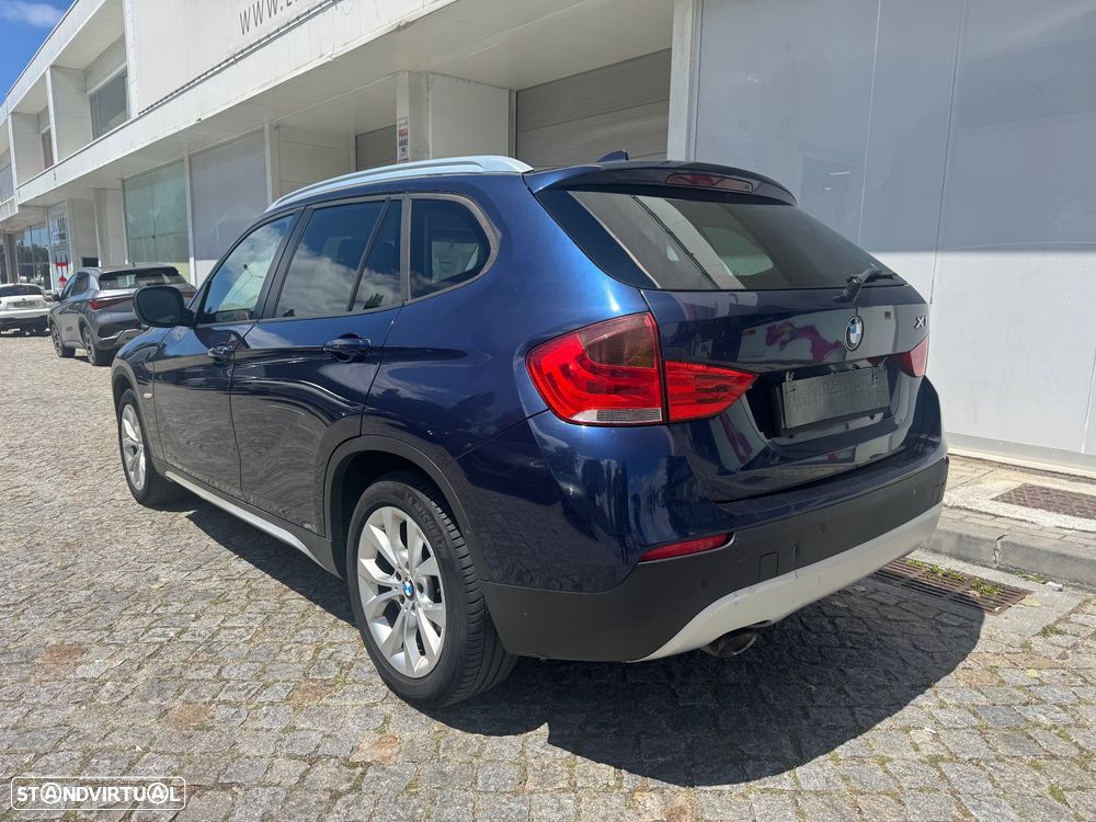 BMW X1 18 d sDrive - 4