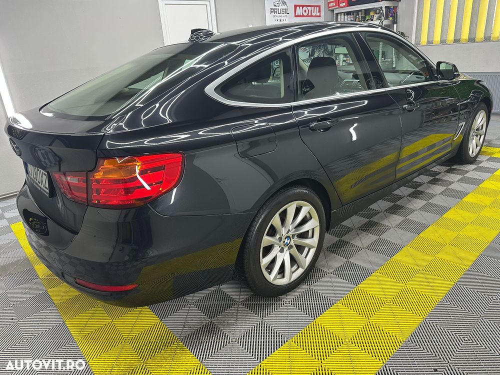 BMW Seria 3 320d xDrive - 3