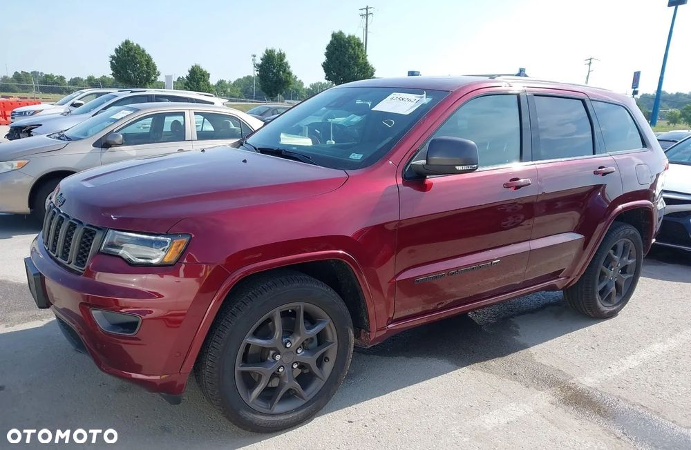 Jeep Grand Cherokee - 2