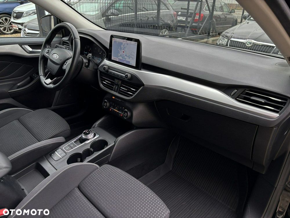 Ford Focus - 31