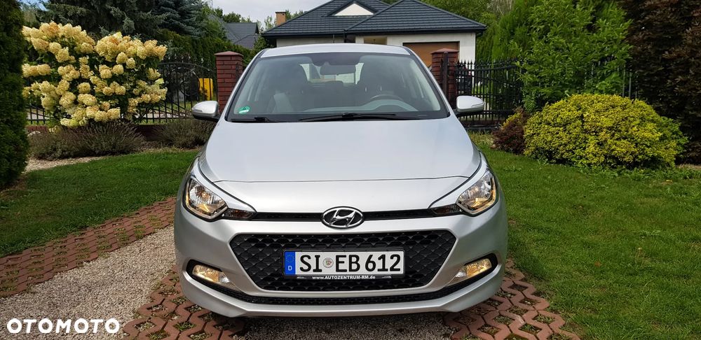 Hyundai i20 1.2 Passion Plus - 1