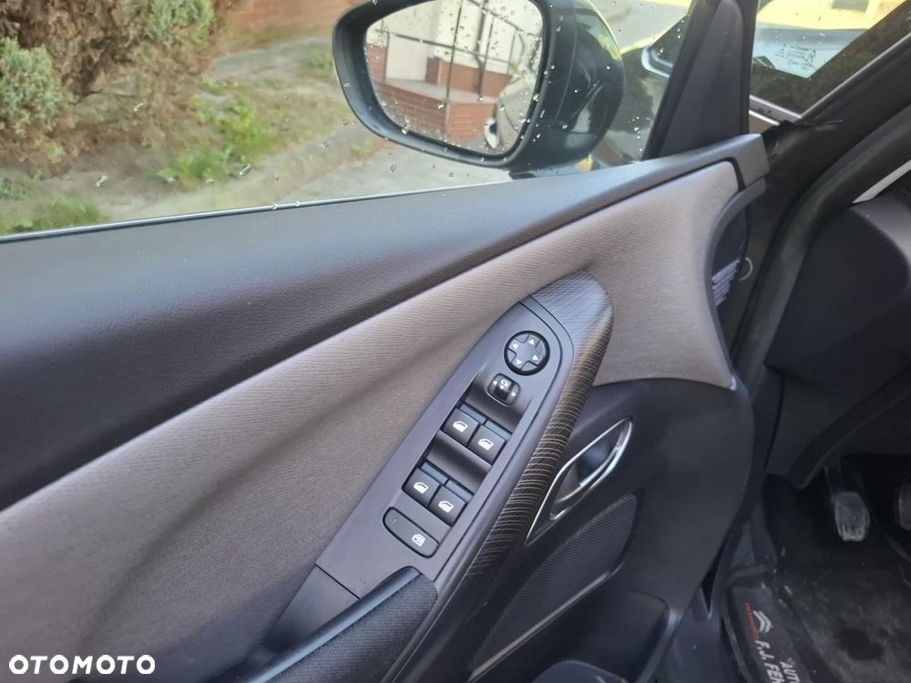 Citroën C4 Picasso - 12