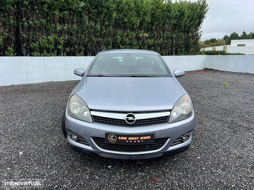 Opel Astra GTC 1.3 CDTi - 9