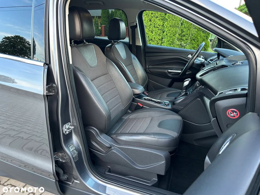 Ford Kuga 2.0 TDCi Titanium MPS6 - 23