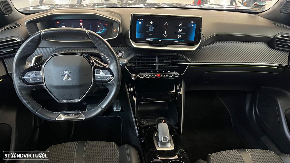 Peugeot 2008 1.2 PureTech GT Line EAT8 - 23