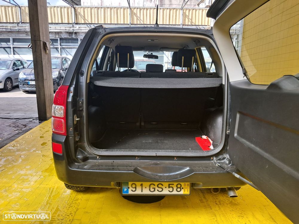 Suzuki Grand Vitara 1.9 DDiS X-Sport - 14