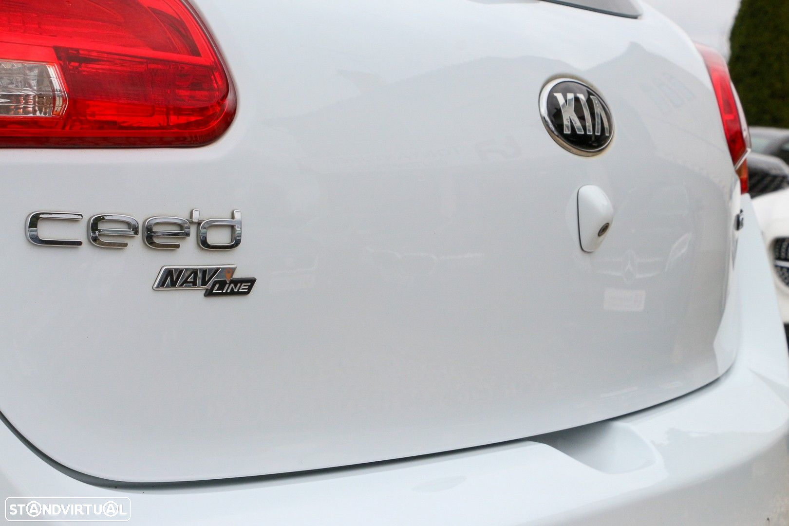Kia Ceed 1.4 CRDi Nav Line - 14