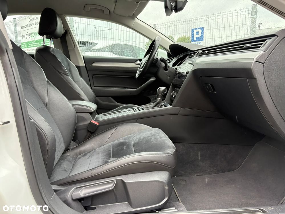 Volkswagen Arteon 2.0 TDI SCR Elegance DSG - 29
