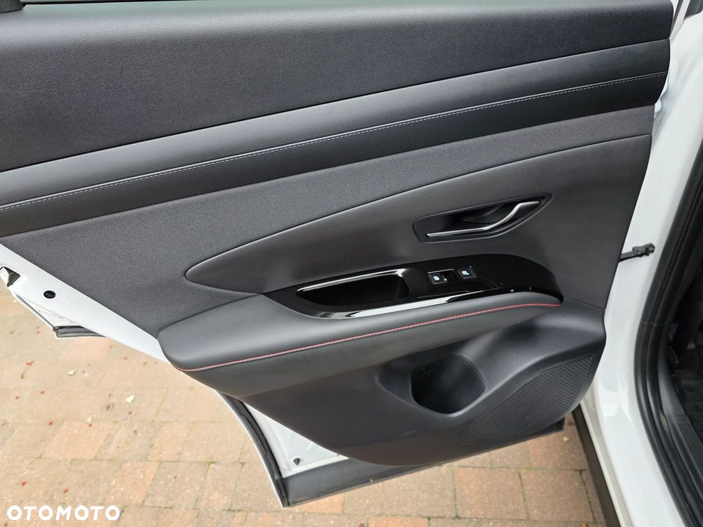 Hyundai Tucson 1.6 T-GDi HEV N-Line 2WD - 34