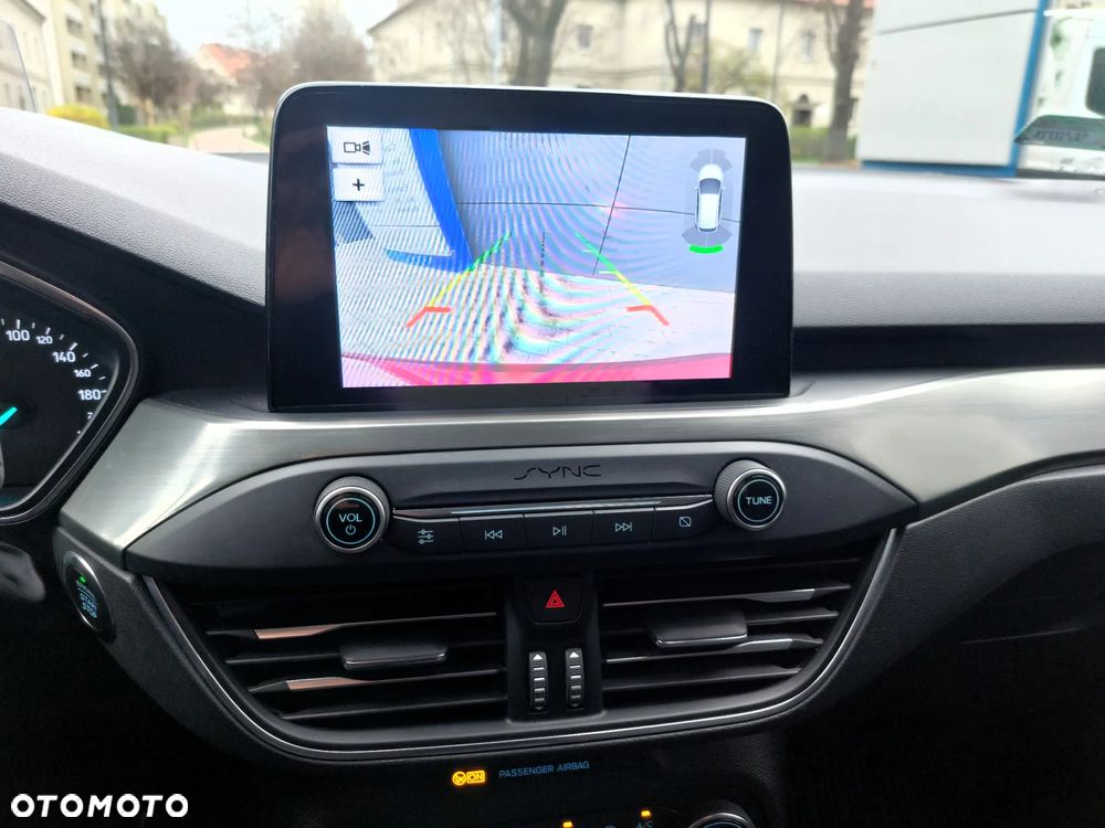 Ford Focus 1.5 EcoBoost Titanium - 22