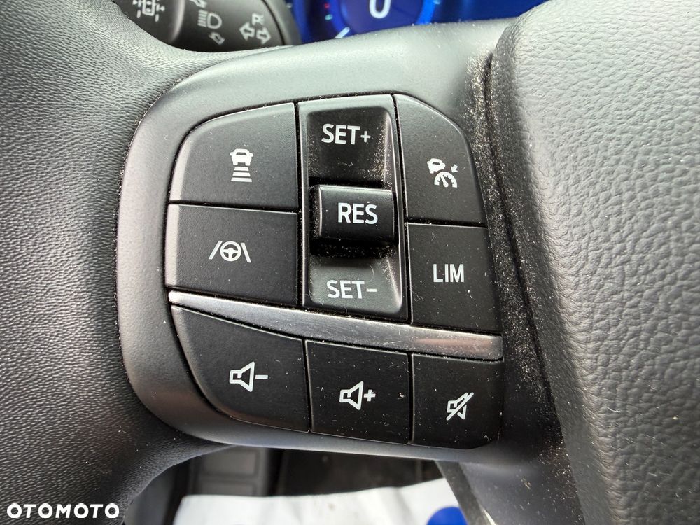 Ford Kuga 1.5 EcoBlue FWD Titanium X - 27