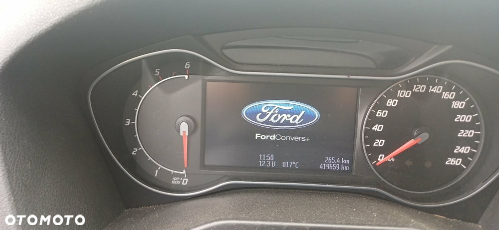 Ford Mondeo - 8
