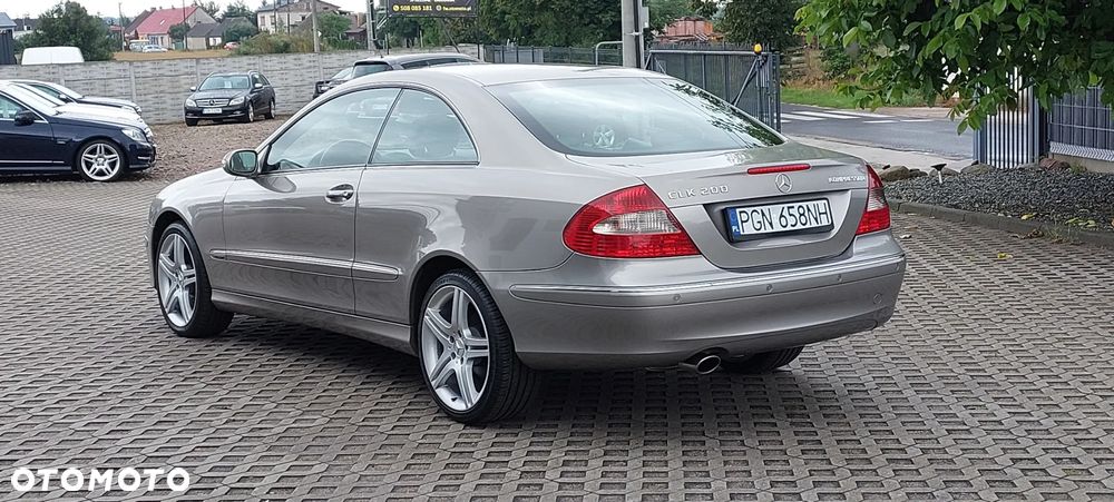 Mercedes-Benz CLK - 30