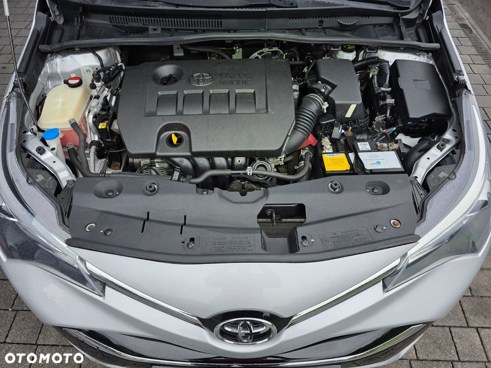 Toyota Avensis Touring Sports 1.8 Multidrive S Executive - 8