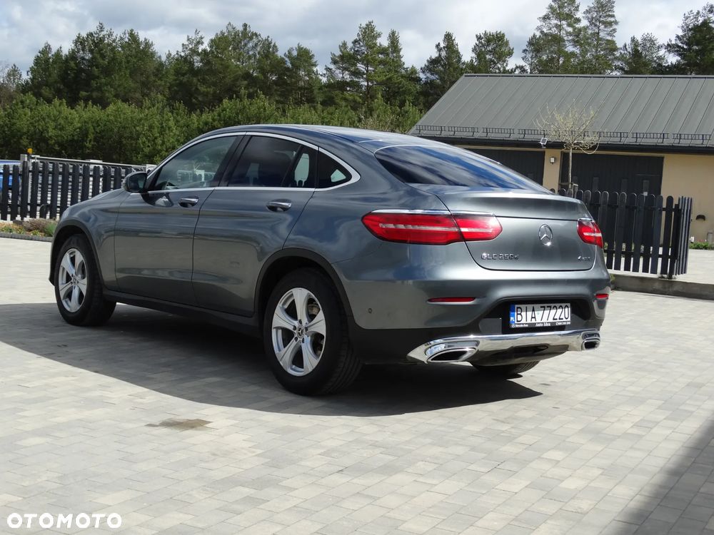 Mercedes-Benz GLC - 4