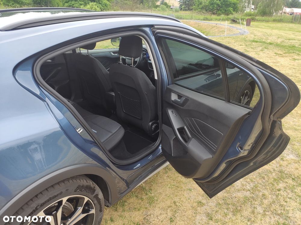 Ford Focus 1.0 EcoBoost mHEV Active X - 17