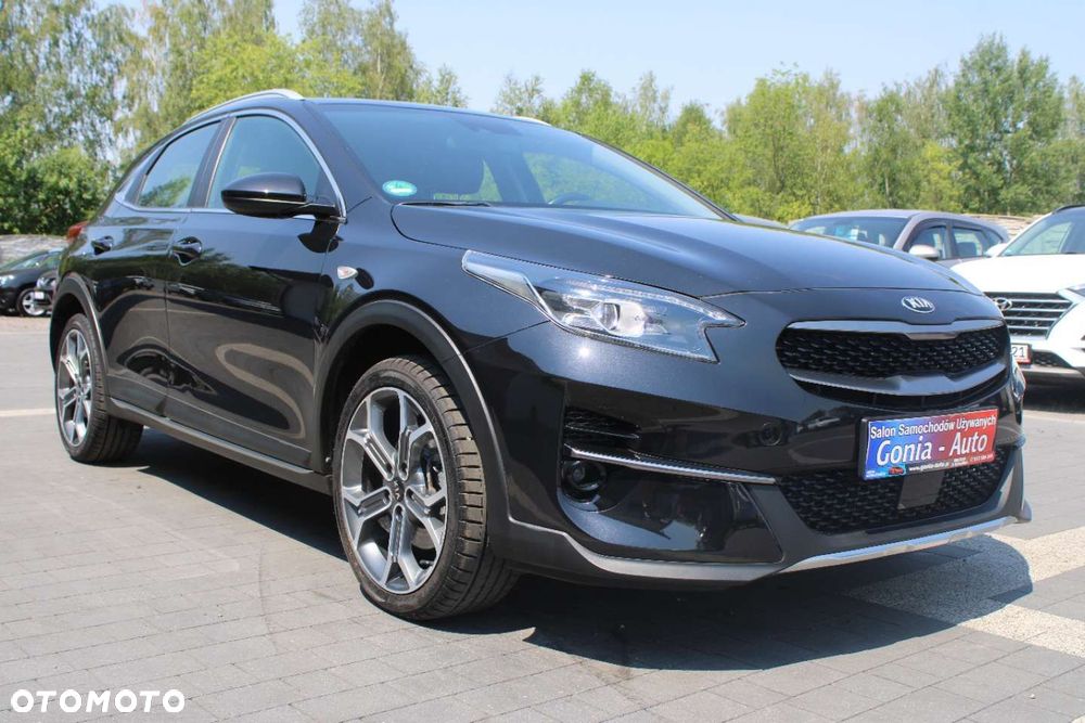 Kia XCeed - 12