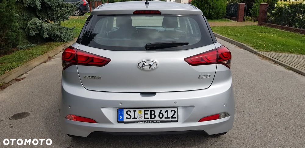 Hyundai i20 1.2 Passion Plus - 16