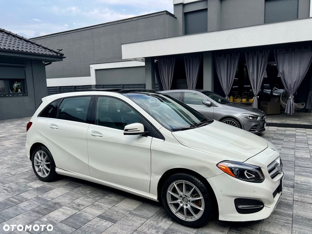 Mercedes-Benz Klasa B 250 4-Matic Style - 5