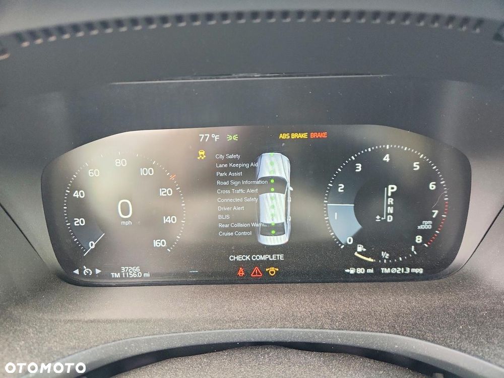 Volvo S60 T5 AWD Momentum Pro - 9