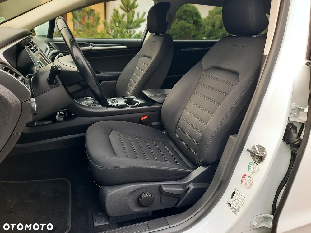 Ford Mondeo 2.0 EcoBlue Business Edition - 19