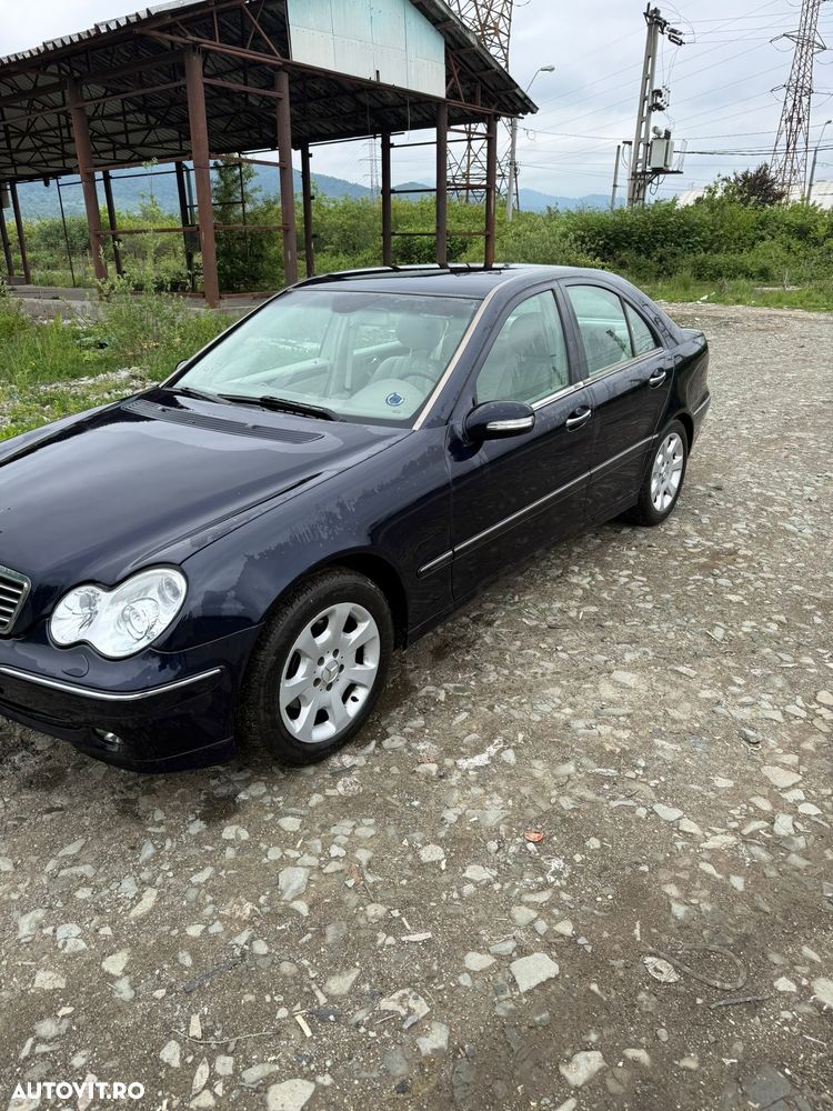 Mercedes-Benz C - 5